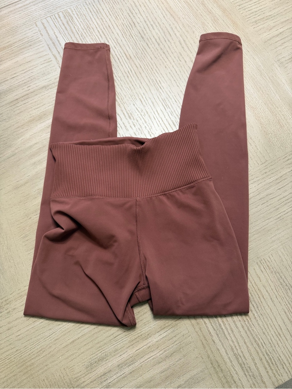 vuori brownish leggings